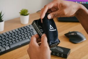 How to Set Up a Hardware Wallet Step by Step (2025 Beginner’s Guide)